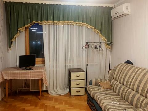 кімната за адресою Дарницький бульв., 4