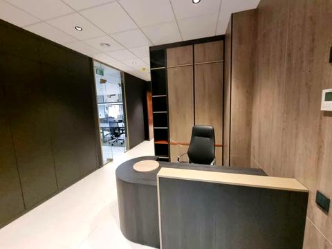 коммерческая по адресу Михаила Грушевского ул., 9б