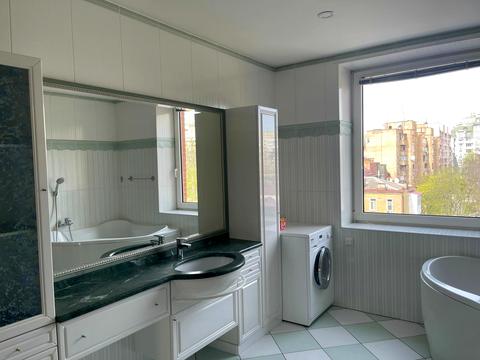 квартира по адресу Александра Конисского ул., 52-58