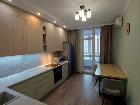 квартира за адресою Каховська вул., 60