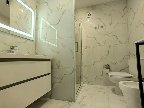 квартира по адресу Черновола ул., 1