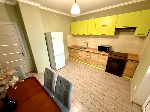 квартира по адресу Олены Пчилки ул., 8