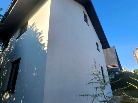 будинок за адресою Райдужна вул.