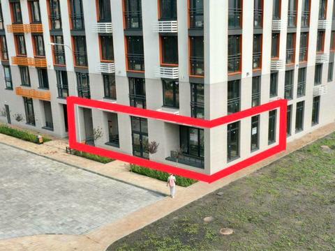 комерційна за адресою Дніпровська набережна вул., 20-А