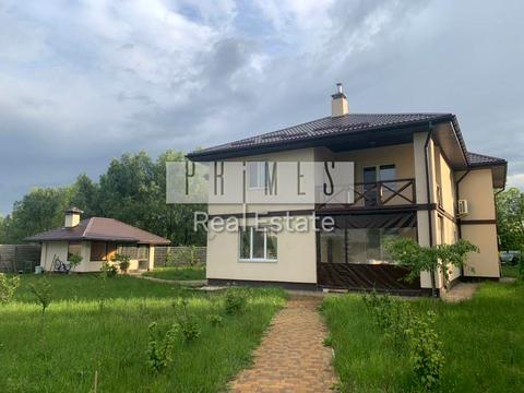будинок за адресою Молодіжна вул.