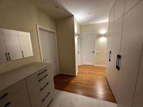 квартира за адресою Воскресенська вул., 18