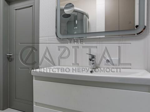 будинок за адресою Буча, Богдана Хмельницького бульв.