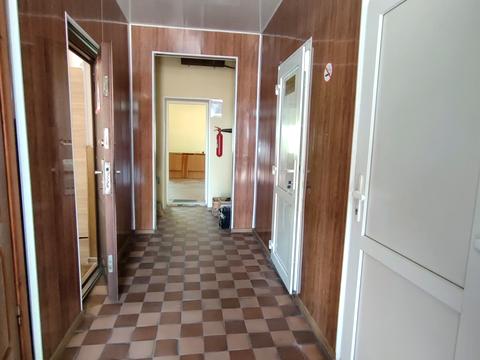 коммерческая по адресу Короленко ул., 72