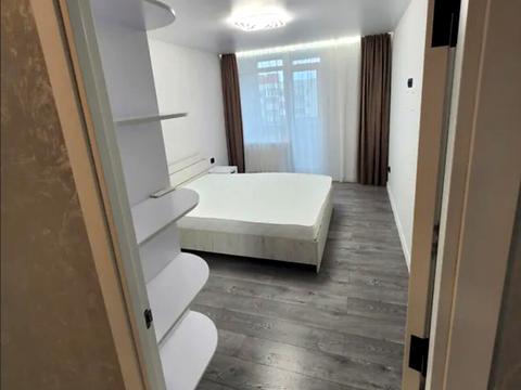 квартира по адресу Злуки просп., 7