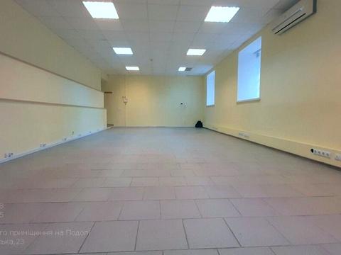 комерційна за адресою Почайнинська вул., 23