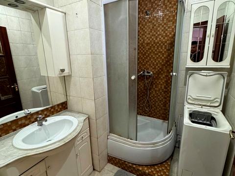квартира за адресою Велика Васильківська вул. (Червоноармійська), 122