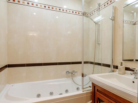 квартира за адресою Велика Житомирська вул., 10