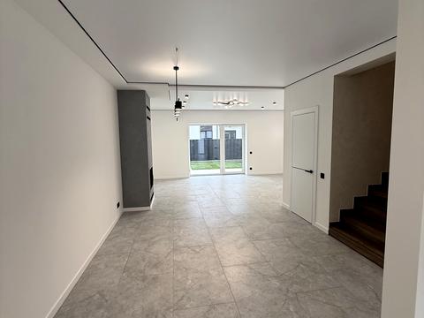 дом по адресу Садова, 7