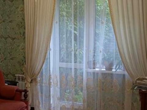 дом по адресу Українська ул.