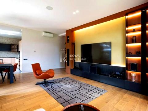 дом по адресу центральна