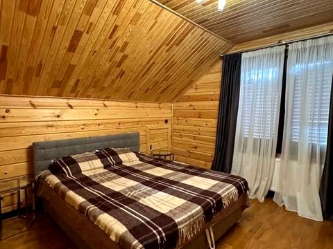 будинок за адресою Лісна вул