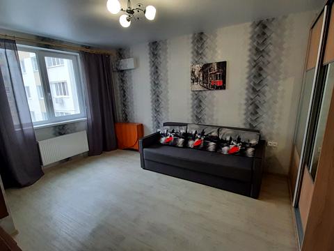 квартира по адресу Льва Ландау , 52