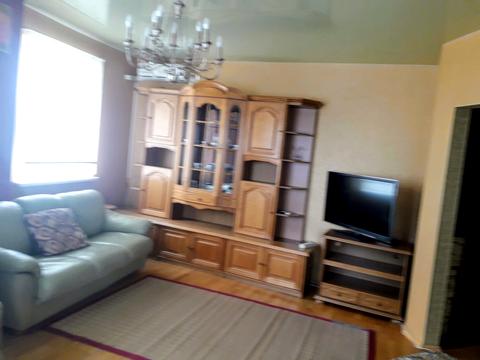 квартира за адресою Анни Ахматової вул., 13-Д