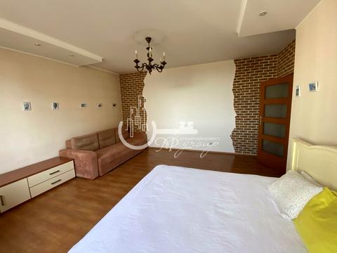 квартира по адресу Миколы Бажана просп., 12