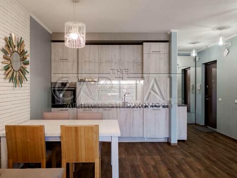 квартира за адресою Джона Маккейна вул. (Івана Кудрі), 7