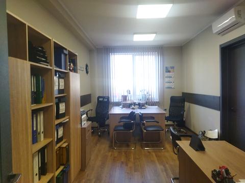 коммерческая по адресу Ивана Франка, 55
