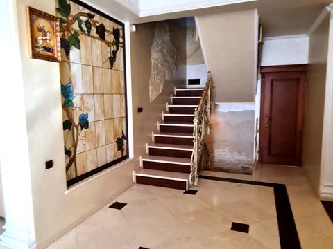 коммерческая по адресу Стрыйская ул., 250