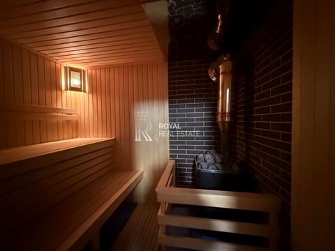 будинок за адресою с. Лісники, квіткова