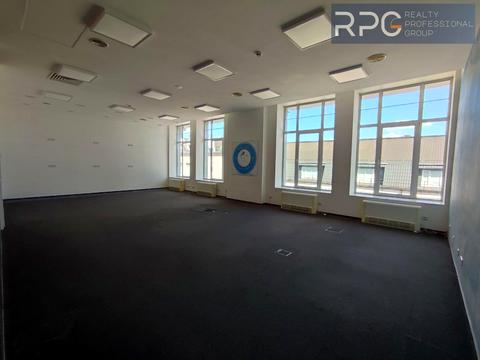коммерческая по адресу Миколи Грінченка ул., 4В