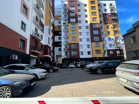 квартира за адресою Залізнична вул., 3