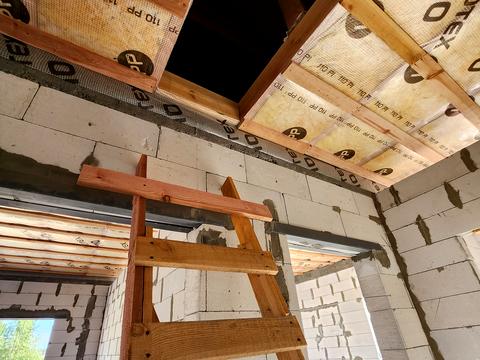 будинок за адресою Центральна