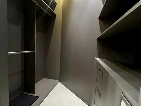 квартира за адресою Андрія Верхогляда вул. (Михайла Драгомирова), 20