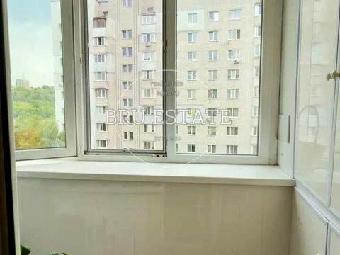 квартира по адресу Захаровская ул., 3