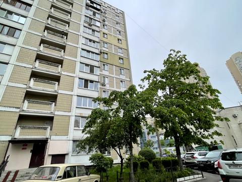 квартира за адресою Драгоманова вул., 23