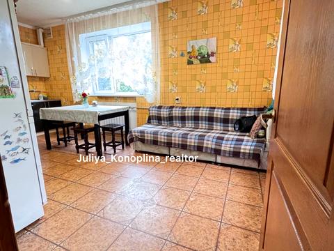 будинок за адресою Тополина