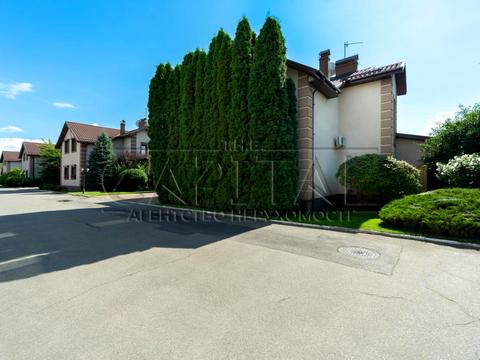 будинок за адресою 126-та Садова вул.