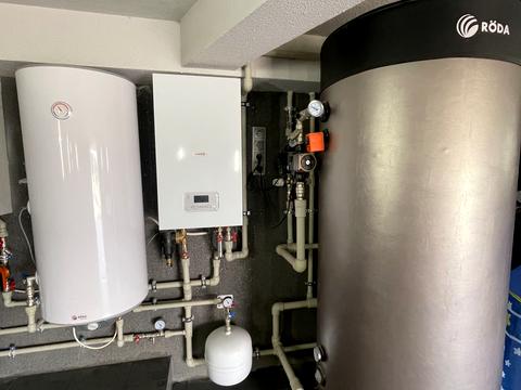 будинок за адресою Захисників Маріуполя вул. (Костромська)