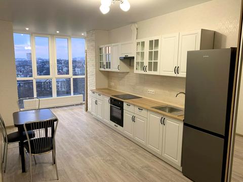 квартира по адресу Владимира Брожка ул. (Кіровоградська), 70