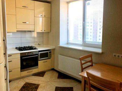 квартира за адресою Перемоги просп., 53б