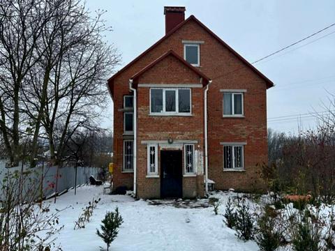 будинок за адресою Різдвяна вул., 10