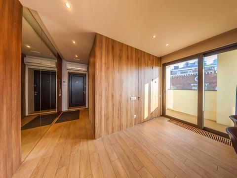 квартира по адресу Круглоуниверситетская ул., 2/1