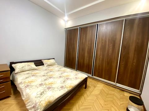 квартира за адресою Івана Огієнка вул. (), 7