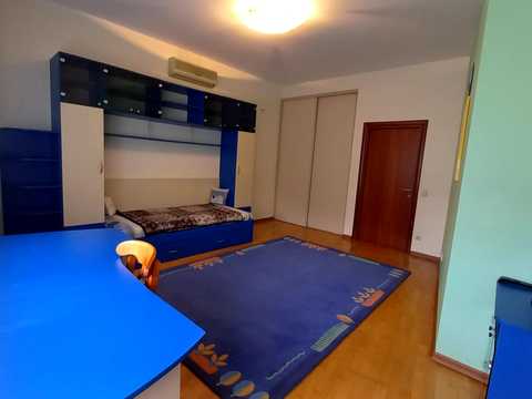 квартира за адресою Старонаводницька вул., 13
