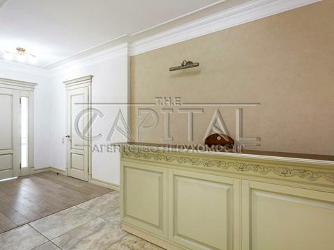коммерческая по адресу Кловский спуск, 7a