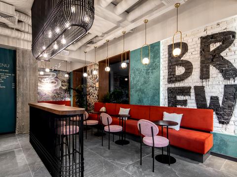 комерційна за адресою Саксаганського вул., 53/80