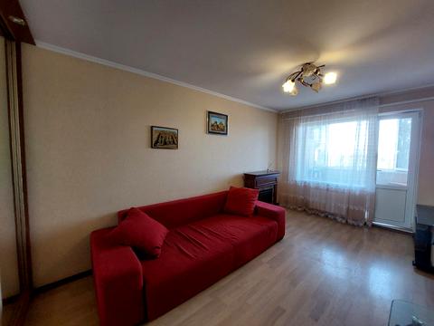 квартира за адресою Космонавтів вул., 94