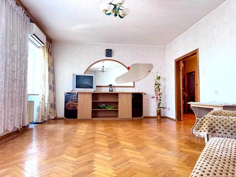 квартира за адресою Архітектора Олега Петрова вул., 1-А