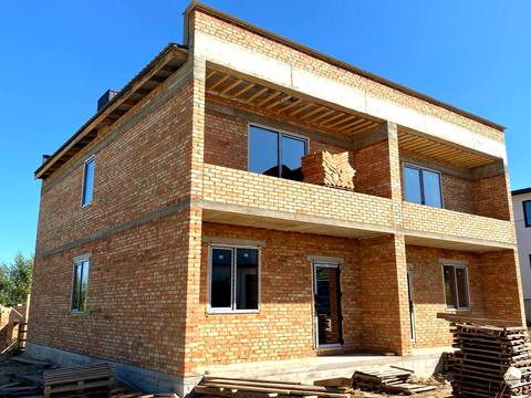 будинок за адресою В'ячеслава Чорновола вул.