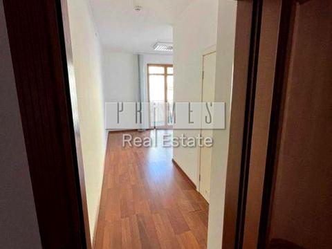 коммерческая по адресу Кловский спуск, 7