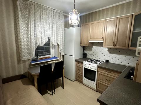квартира за адресою Бровари, Грушевського вул., 17