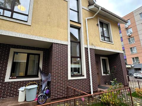 будинок за адресою Літературна вул. (Чехова)